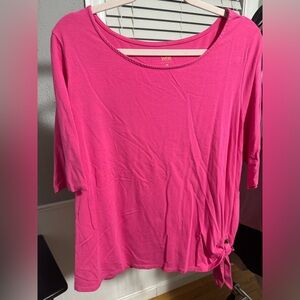 Belle by Kim Gravel 2 shirt bundle.